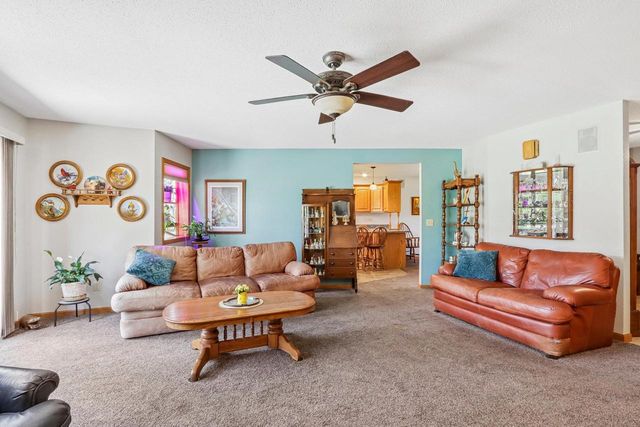 402 Derby Row, Reedsburg, WI 53959