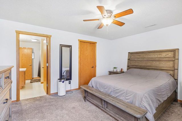402 Derby Row, Reedsburg, WI 53959