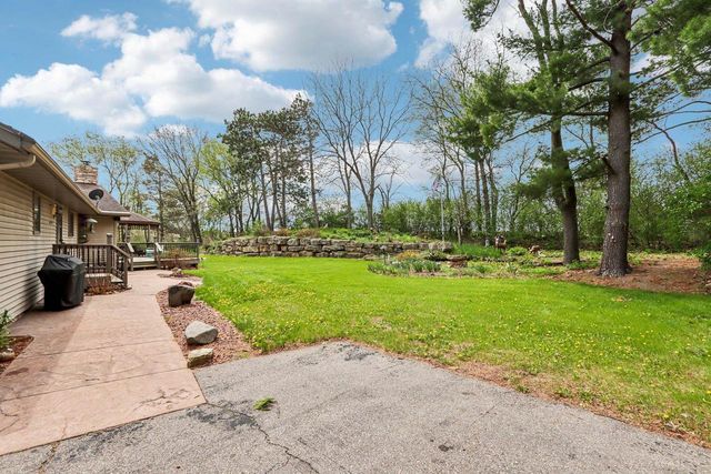 402 Derby Row, Reedsburg, WI 53959
