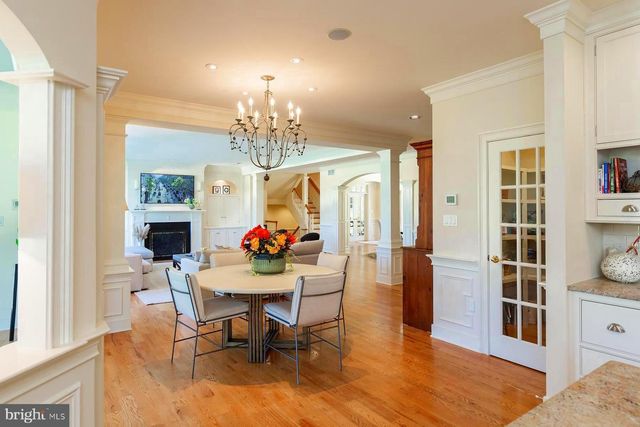 801 GREENSIDE DR, Lititz, PA 17543