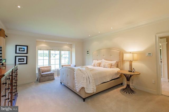 801 GREENSIDE DR, Lititz, PA 17543