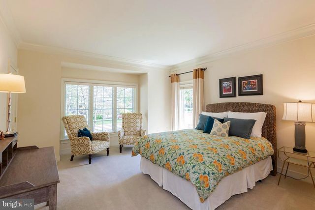 801 GREENSIDE DR, Lititz, PA 17543