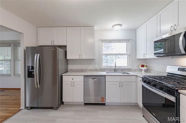 4343 Caracalla Drive, Florissant, MO 63033