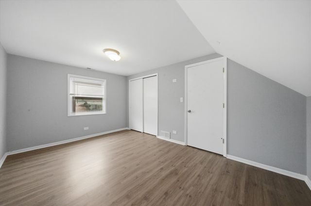 2050 N Kenneth Avenue, Chicago, IL 60639