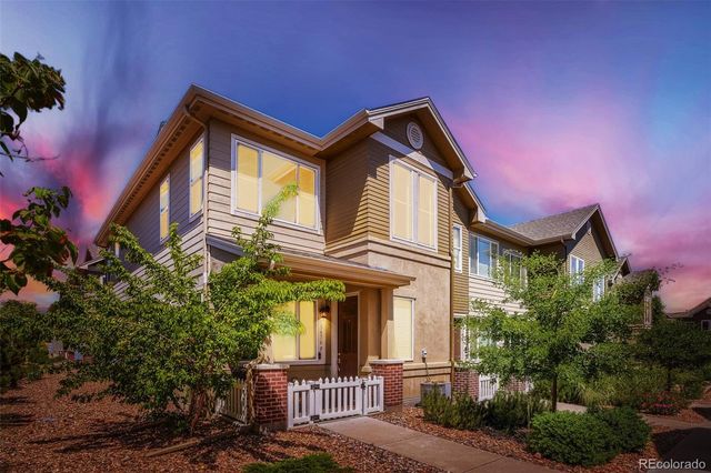 15476 W 64th Loop B, Arvada, CO 80007