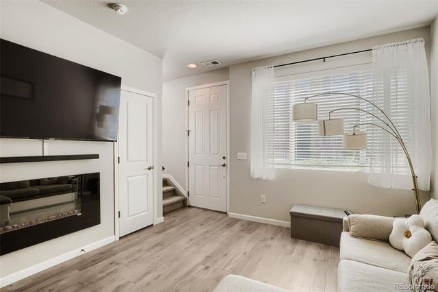 15476 W 64th Loop B, Arvada, CO 80007