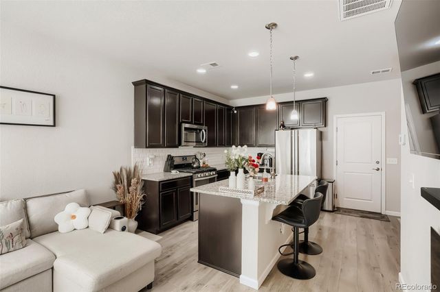 15476 W 64th Loop B, Arvada, CO 80007