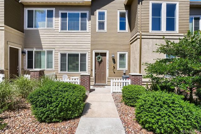 15476 W 64th Loop B, Arvada, CO 80007
