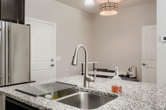 15476 W 64th Loop B, Arvada, CO 80007