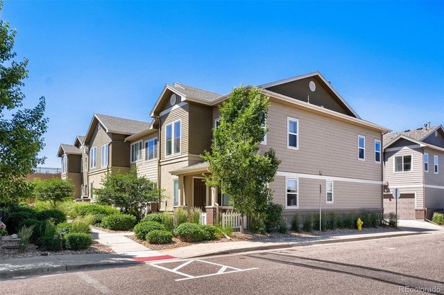 15476 W 64th Loop B, Arvada, CO 80007