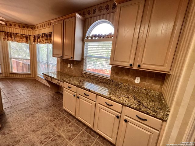 18123 BROOKWOOD FRST, San Antonio, TX 78258