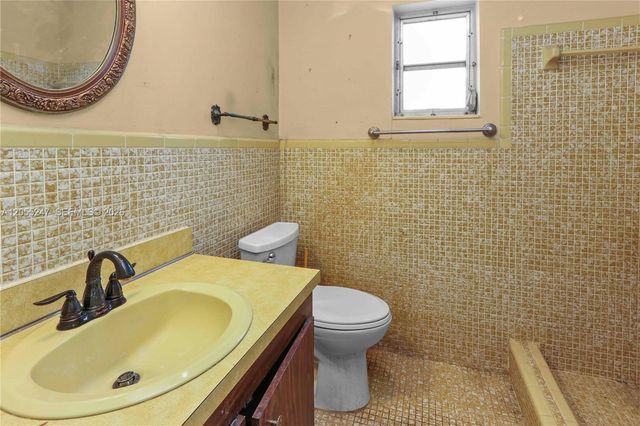 12465 SW 33rd Street, Miami, FL 33175