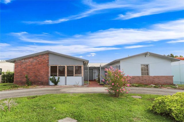 12465 SW 33rd Street, Miami, FL 33175
