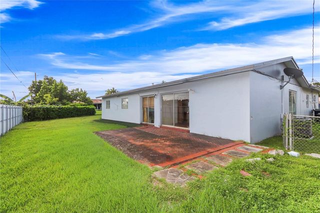12465 SW 33rd Street, Miami, FL 33175