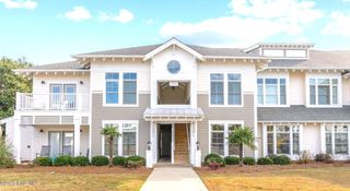 2537 St James Drive Apt 102, Southport, NC 28461