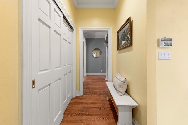 637 E Carlisle AVENUE, Whitefish Bay, WI 53217