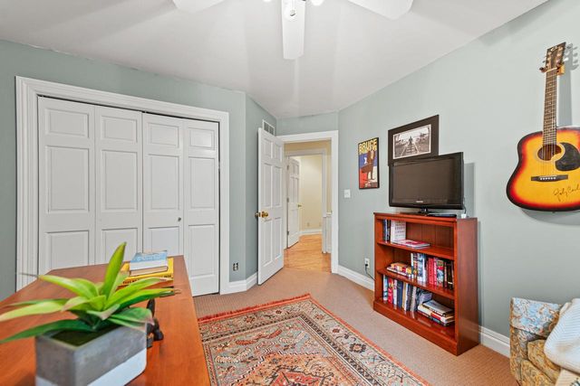 637 E Carlisle AVENUE, Whitefish Bay, WI 53217