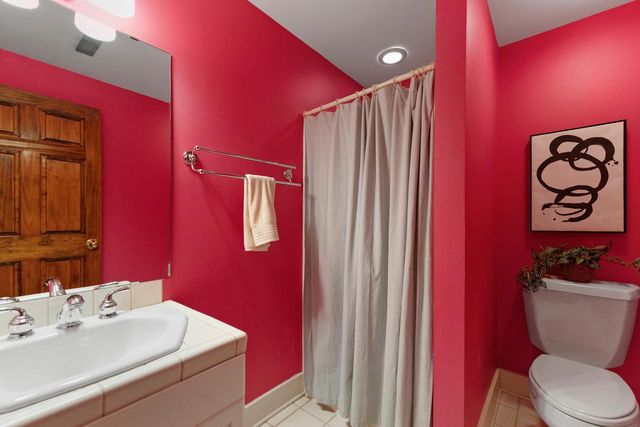 637 E Carlisle AVENUE, Whitefish Bay, WI 53217