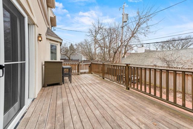 637 E Carlisle AVENUE, Whitefish Bay, WI 53217