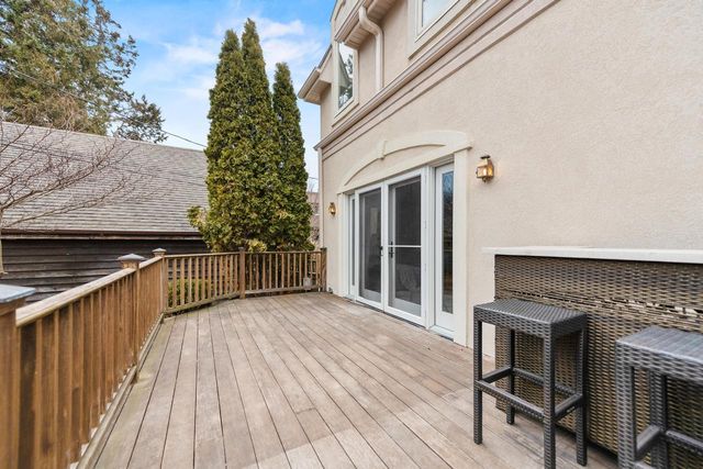 637 E Carlisle AVENUE, Whitefish Bay, WI 53217