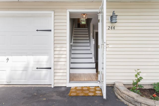 244 River Bank Road, Manchester, NH 03103