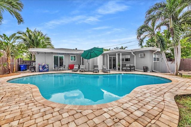 813 NE 17th Street, Fort Lauderdale, FL 33305