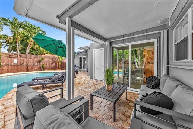 813 NE 17th Street, Fort Lauderdale, FL 33305