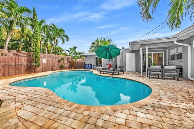 813 NE 17th Street, Fort Lauderdale, FL 33305
