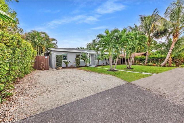 813 NE 17th Street, Fort Lauderdale, FL 33305
