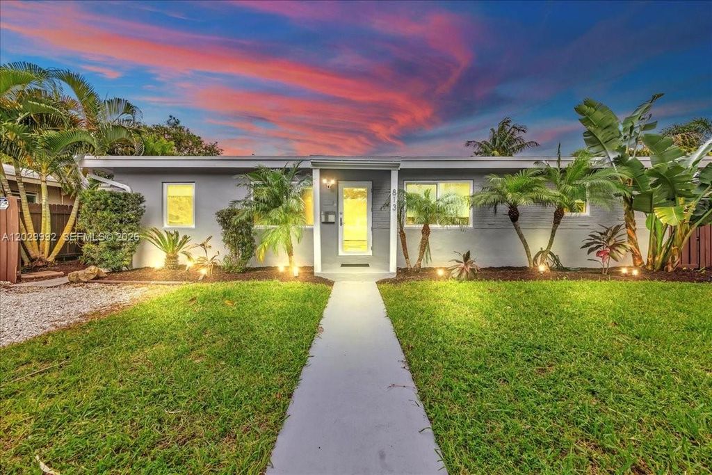 813 NE 17th Street, Fort Lauderdale, FL 33305