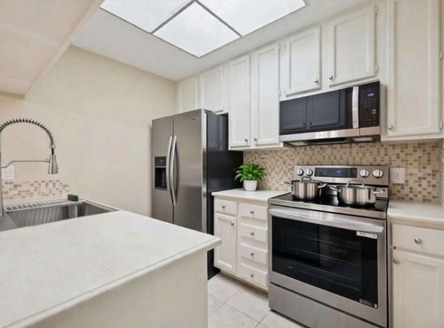 11711 Memorial Drive 371, Houston, TX 77024