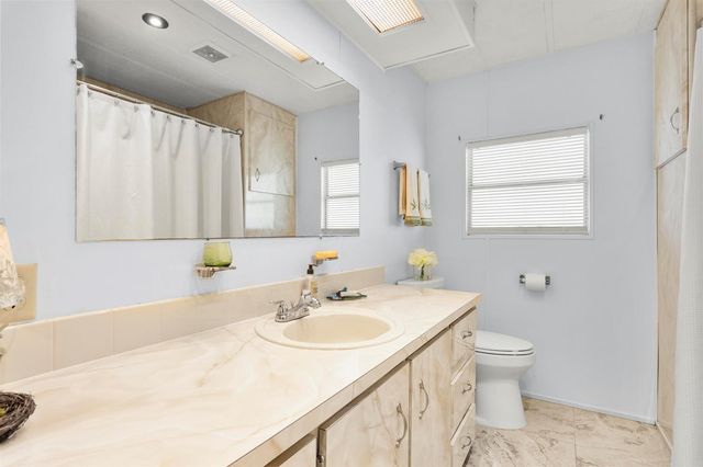 485 Onyx Way, Jensen Beach, FL 34957