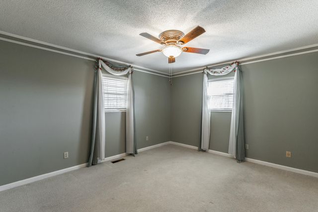 3801 Woodcrest Circle NW, Cleveland, TN 37312