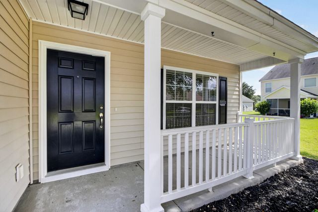 402 Early Morning Drive, Moncks Corner, SC 29461