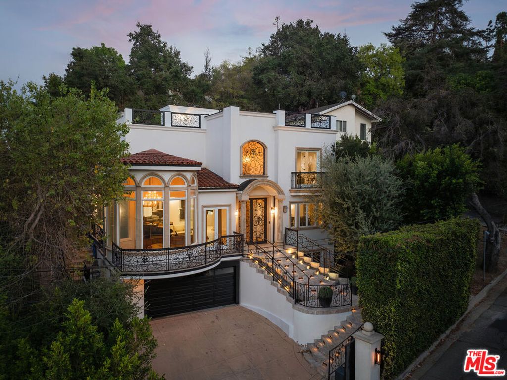 3932 Blue Canyon Drive, Studio City, CA 91604 — exterior