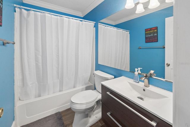 8213 RIVERVIEW ROAD, Fanning Springs, FL 32693