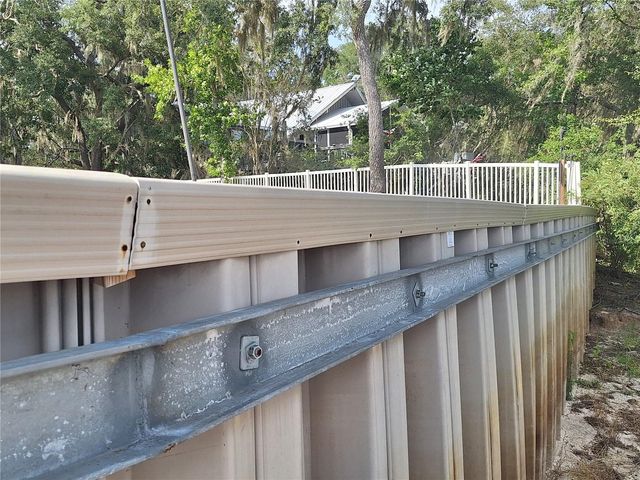 8213 RIVERVIEW ROAD, Fanning Springs, FL 32693