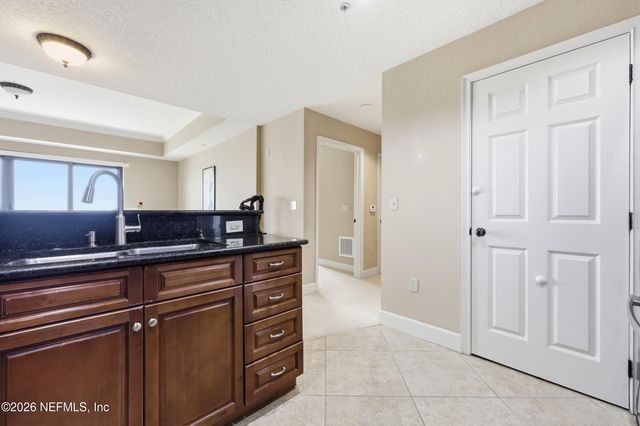 1478 RIVERPLACE Boulevard 1107, Jacksonville, FL 32207