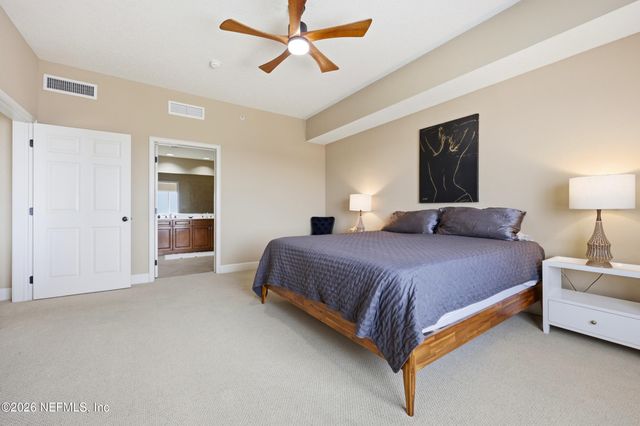 1478 RIVERPLACE Boulevard 1107, Jacksonville, FL 32207