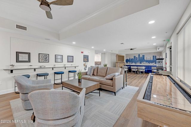 1478 RIVERPLACE Boulevard 1107, Jacksonville, FL 32207