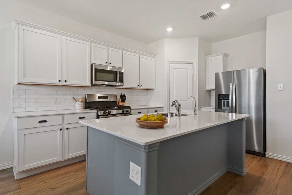 2552 Eden Creek Drive, Fort Worth, TX 76179 — photo 5