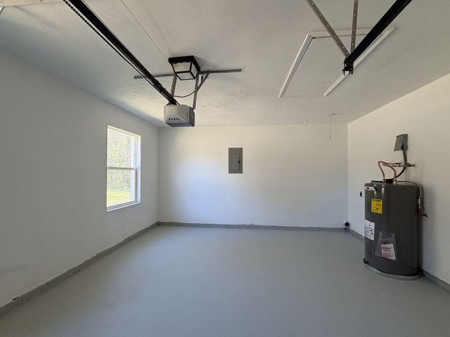 4198 MIRAFLORES Lane, Tallahassee, FL 32303