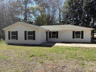 4198 MIRAFLORES Lane, Tallahassee, FL 32303