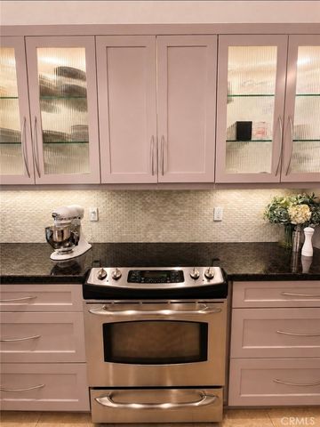 6231 Marina Pacifica Drive N, Long Beach, CA 90803