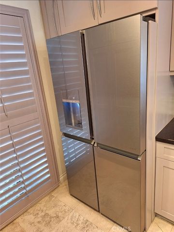 6231 Marina Pacifica Drive N, Long Beach, CA 90803
