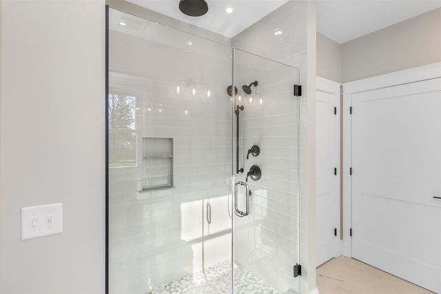 17 Little River Road Unit 5, Exeter, NH 03833