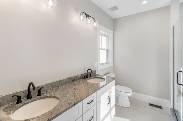 17 Little River Road Unit 5, Exeter, NH 03833