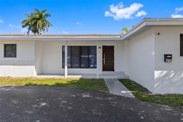 317 N 31st Ave, Hollywood, FL 33021
