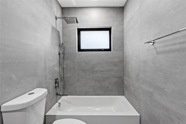 317 N 31st Ave, Hollywood, FL 33021