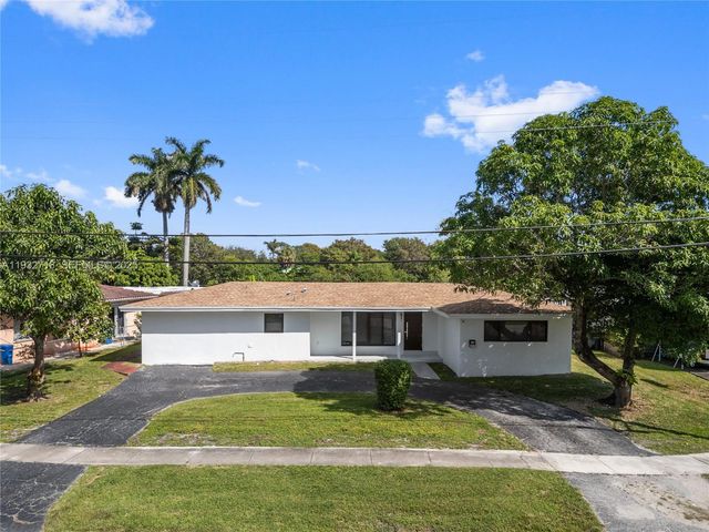 317 N 31st Ave, Hollywood, FL 33021